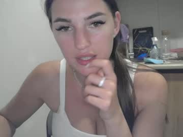 Milena2277 • bigboobs • 0y • Poland • public