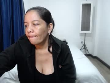 Milf Colombia • milf • 0y • Cundinamarca, Colombia • public