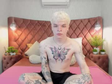 Live cam boy Millerbilly – Hot Male Cams