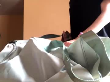 million_kisses - Free Live Cam Model Online
