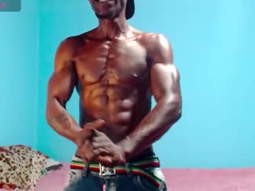 Live cam boy Miltonn_jakee, 36 yrs – Hot Male Cams