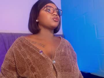 Mimi_gil • nippleplay • Antioquia, Colombia • public