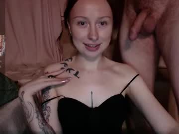 Mimibobby • sex • 0y • England, United Kingdom • public