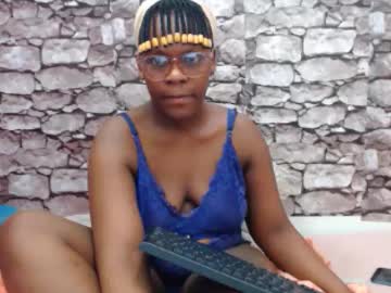 Miniminaj699 • multisquirt27y • Durban,South Africa • public