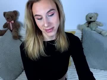 miraraid - Free Live Cam Model Online
