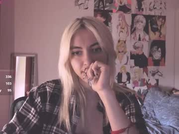 misa_lia - Live Cam Model Online on Ted's Cam Directory