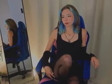 Misekiii • shy • 21y • Internet • public