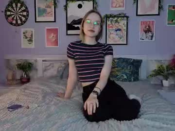 Missadelletrix • shy • 0y • North Holland, The Netherlands • public