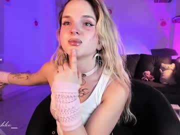 Live cam boy Misschloe__, 99 yrs – Hot Male Cams