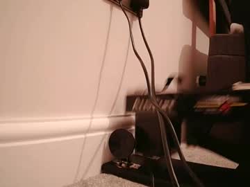 Missclairejames • trans • 40y • England, United Kingdom • public