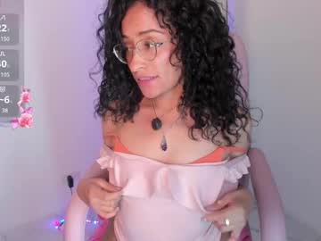 Live webcam: Misslya0, 27 yrs - Female Sex Cams