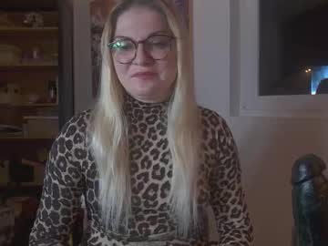 Mistressmarlena live cam profile photo