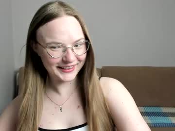 Miya Mimi • cute • 20y • Ireland, ?ork • public