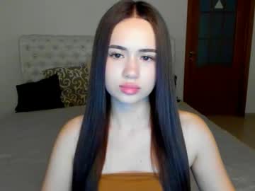 Mmm Bananaa  • nonude • 20y • Bulgaria • public