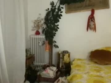 Moeruneko • frenchgirl • 0y • Venus • public