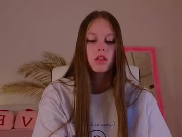 mol1y_kitten - Free Live Cam Model Online