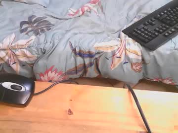 Live cam boy Mollypowers33 – Hot Male Cams