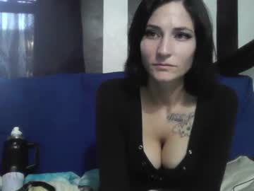 Mommylilithh • young • 0y • England, United Kingdom • public