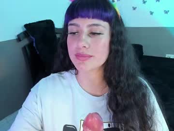 Monse Luu • ahegao • 23y • you heart? • public