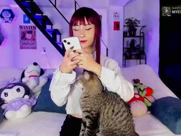 monxslove - Live Cam Model Online on Ted's Cam Directory