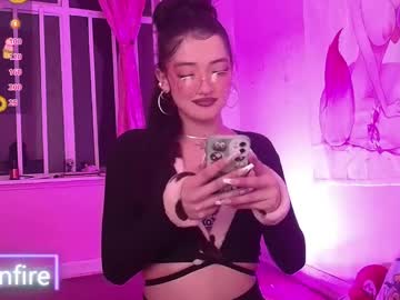 moonfiredance - Live Cam Model Online on Ted's Cam Directory