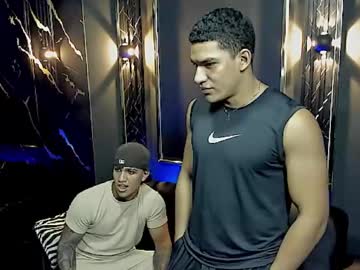 Mr_maximo • master21y • Chaturland ? • public