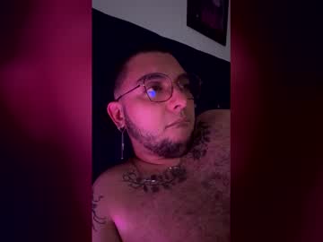 Mr San8 • belly • 21y • Colombia • public