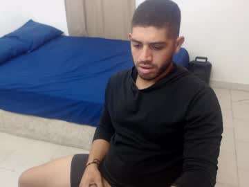 Live cam boy Mrcum24, 31 yrs – Hot Male Cams