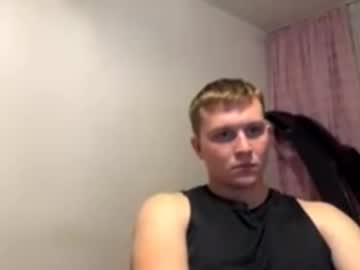 Live cam boy Mrheat_, 18 yrs – Hot Male Cams