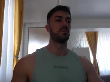 Mrluckgx • cumshow • 30y • Europe • public