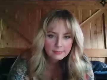 Msbigtits77 • christmas • 35y • United States • public