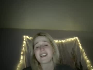 Msclairewhatever • new • 32y • In Your Pants • public