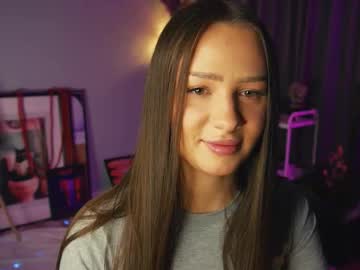 Murmella live cam profile photo — HD — bigass — age 21 — ?????your upstairs neighbor?????