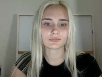 Musescorner • sexyblonde • 0y • Earth • public