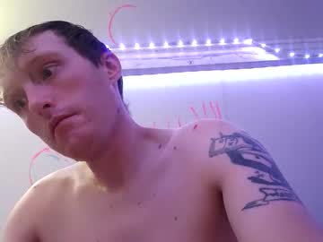 Mynameisnbdy • facesitting • 35y • Oregon, United States • public