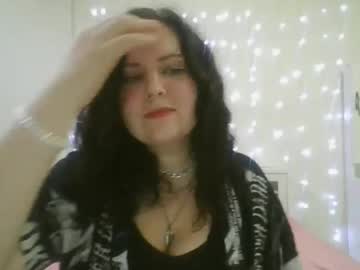 Myrabane • brunette25y • country in your mind ? • public