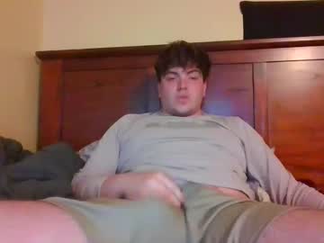 Mytchy • young • 25y • NY, United States • public