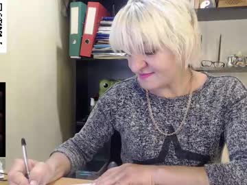 Nadin Slut • asshole • 43y • Ukraine (???????) • public