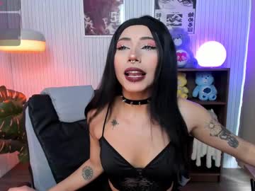 Nanii Velvett • skinny • 0y • Colombia • public