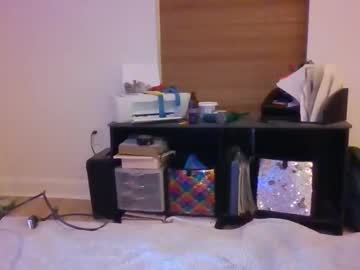 Natashalacyhos • submissive • 23y • Florida • public