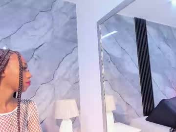 Nathallylee • ebony • 20y • Colombia • public