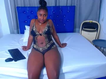 Naughty Neighbor  • bbw • 23y • Colombia • public