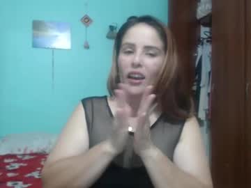 Naugthymilf23 • dirty • 99y • in ur dreams • public