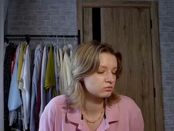 neldablincoe - Live Cam Model Online on Ted's Cam Directory