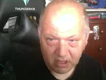 Nicholaastavrou1977066464511s