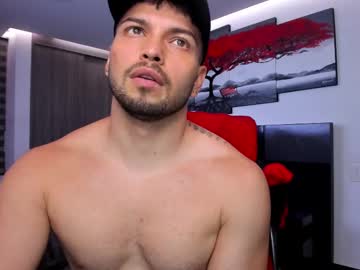 Nick Klaus • feet • 0y • Antioquia - Colombia • public