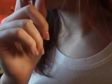 nicole_birds - Free Live Cam Model Online