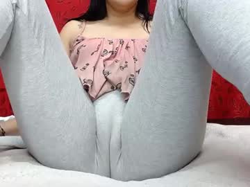 Nicolleowens • ass • 33y • Bogota D.C., Colombia • public