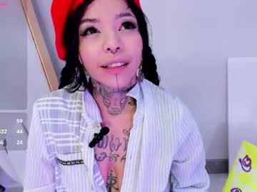 Live webcam: Niinaink, 34 yrs - Female Sex Cams