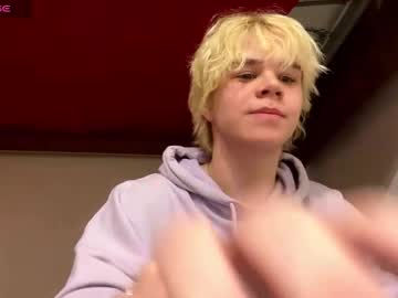 Live cam boy Nikolasbucks, 18 yrs – Hot Male Cams